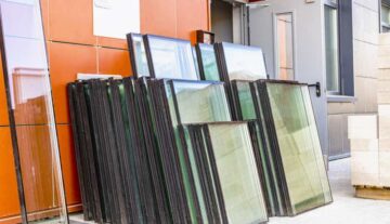 Odmiany szkła stosowane w oknach: pochłaniające, pływające, fotowoltaiczne, termiczne i elektrochromatyczne
